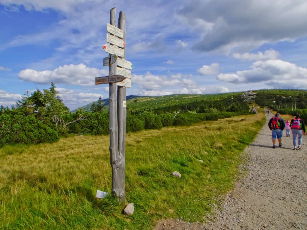 Czy czerwony szlak jest trudny? Odkryj wyzwania i zagrożenia