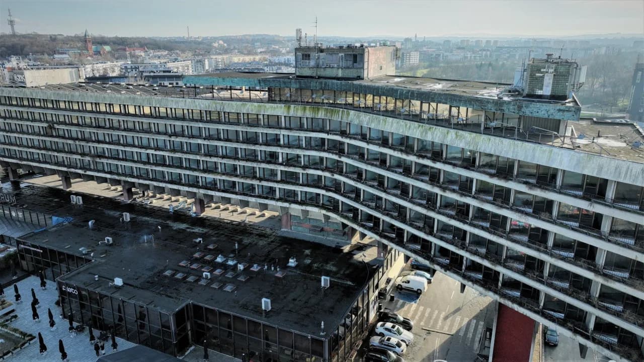 Dlaczego hotel JB w Krakowie został zamknięty? Oto zaskakujące powody