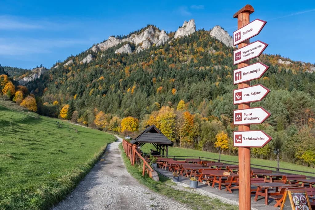 Schronisko Trzy Korony: idealne miejsce na wypoczynek i przygody