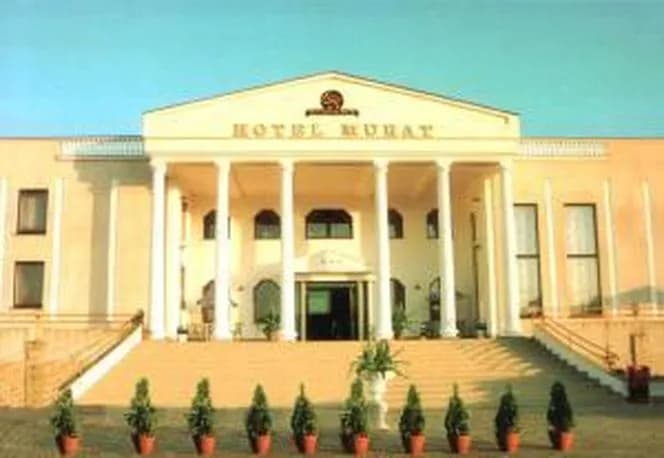 Dlaczego hotel Murat w Redzie upadł? Szokujące przyczyny bankructwa