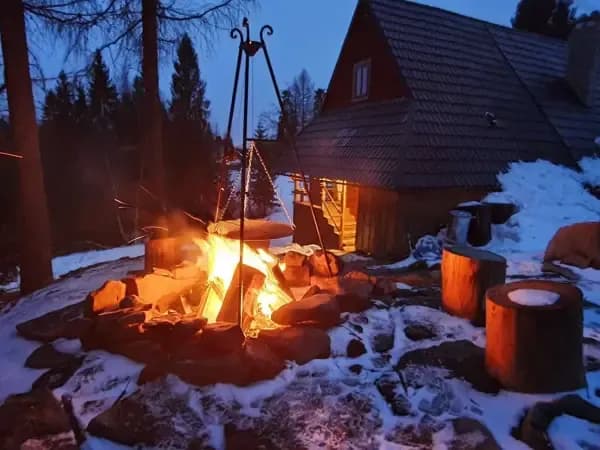 Bacówka na Bukowinie - wyjątkowe miejsce z lokalnymi tradycjami i atrakcjami
