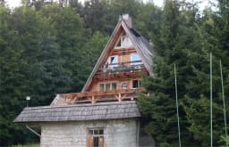 Bacówka pod Trójgarbem - historia, kontrowersje i przyszłość schroniska